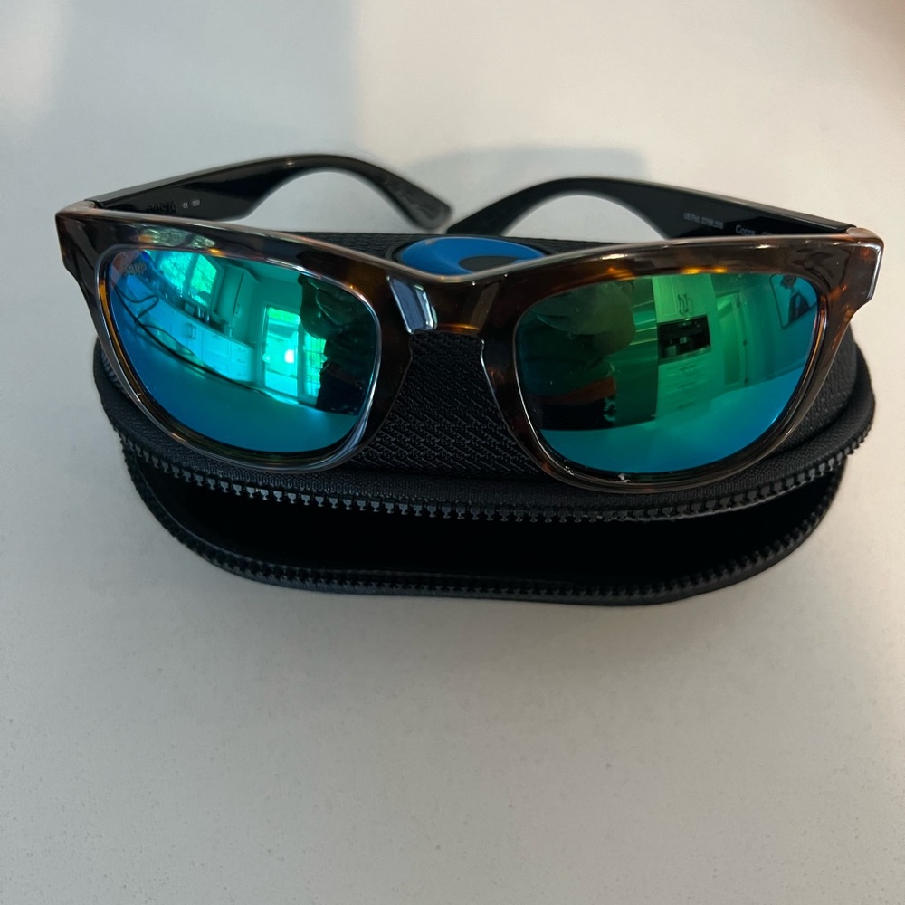Costa Del Mar Sunglasses